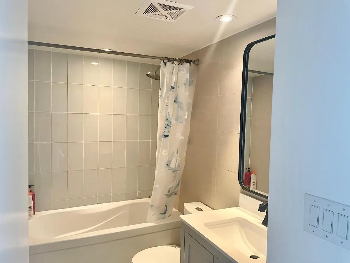 Hotel Three Br Condo Step To Cn Tower Rogers Center With Free Parking Toronto
